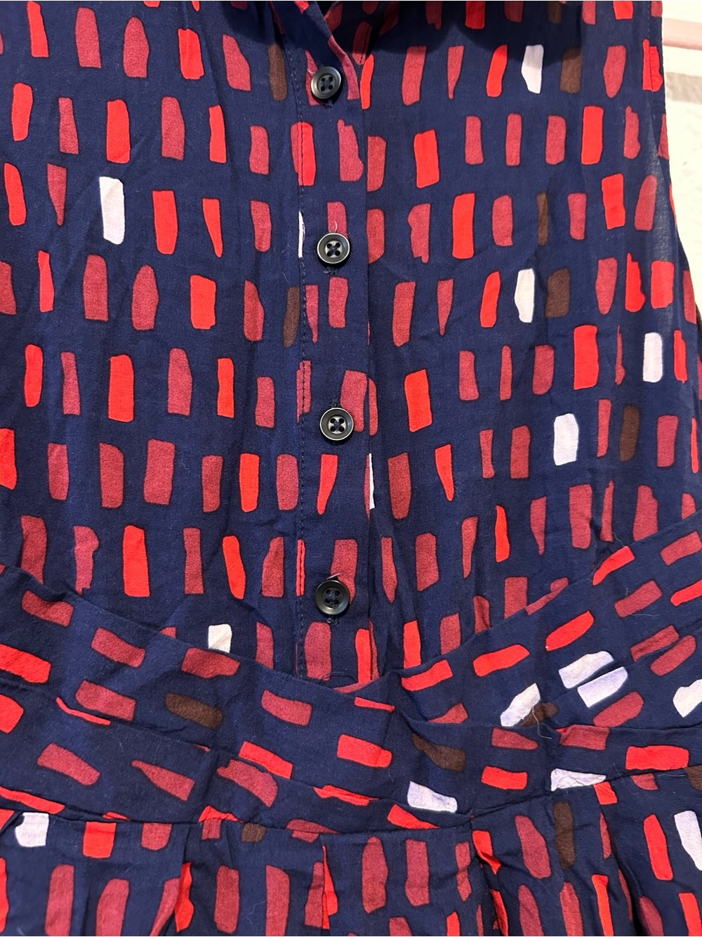 Tylho by Anthropologie Sleeveless Midi Dress in Burgundy and Navy Abstract Print - Picture 7 of 9
